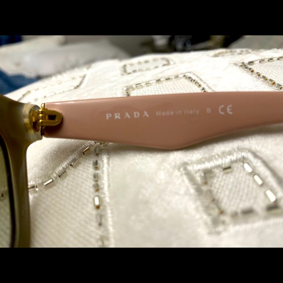 Prada Sunglasses - Picture 4 of 5